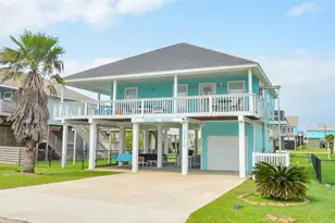 22810 Fresca St, Galveston, TX 77554 - Photo 3