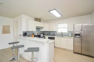 22810 Fresca St, Galveston, TX 77554 - Photo 13