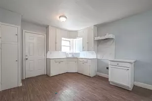 8129 Barkley St, Houston, TX 77017 - Photo 5
