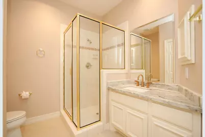 106 N Wynden Estates Court, Houston, TX 77056 - Photo 43