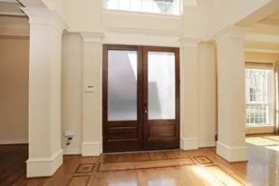 106 N Wynden Estates Ct, Houston, TX 77056 - Photo 7