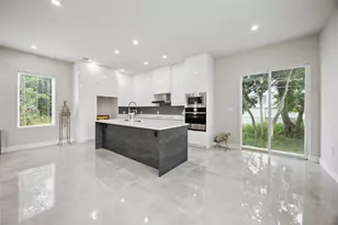 2505 Anita St, Houston, TX 77004 - Photo 9