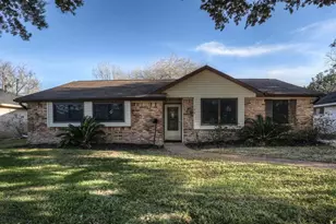 11010 Sagecrest Ln, Houston, TX 77089 - Photo 1