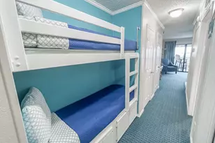 6102 Seawall Blvd, Galveston, TX 77551 - Photo 5