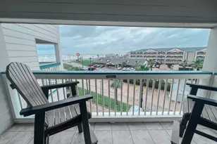 6102 Seawall Blvd, Galveston, TX 77551 - Photo 7