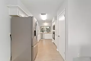 7107 Plaza Del Sol Dr, Houston, TX 77083 - Photo 13