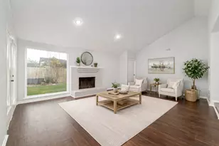 7107 Plaza Del Sol Dr, Houston, TX 77083 - Photo 1