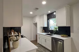 2726 Yale St, Pasadena, TX 77502 - Photo 5