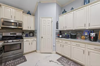 14415 Red Mulberry Lane, Houston, TX 77044 - Photo 9