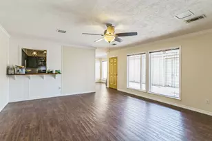 2132 Kazmeier Plaza, Bryan, TX 77802 - Photo 3