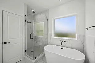 870 W Little York Rd, Houston, TX 77091 - Photo 25