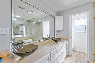 10735 Kitty Brook Dr, Houston, TX 77071 - Photo 33