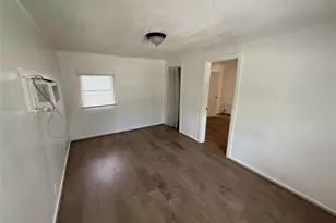 119 Louis Davis Dr, Huntsville, TX 77320 - Photo 7