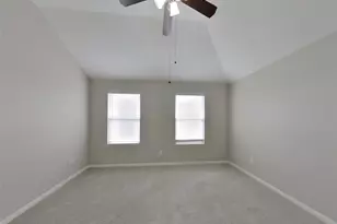 11010 Vanilla Ridge Ct, Houston, TX 77044 - Photo 9