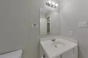 11010 Vanilla Ridge Ct, Houston, TX 77044 - Photo 17