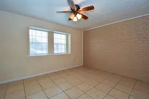 1510 Beaumont Rd, Baytown, TX 77520 - Photo 13