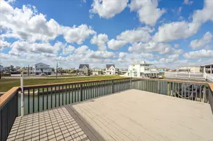519 Westerly Dr, Tiki Island, TX 77554 - Photo 33
