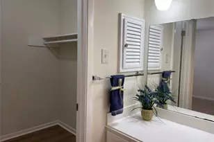 8830 Sharpcrest St, Houston, TX 77036 - Photo 9