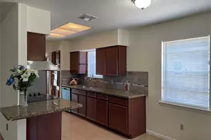 8830 Sharpcrest St, Houston, TX 77036 - Photo 3