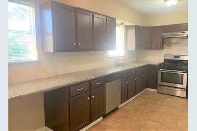 1853 Dolphin Drive, Seabrook, TX 77586 - Photo 3