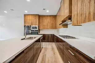 1113 W 21st St, Houston, TX 77008 - Photo 13