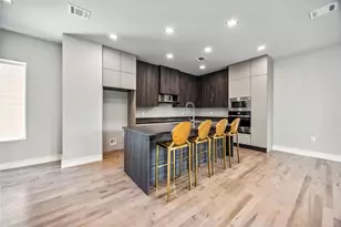 1113 W 21st St, Houston, TX 77008 - Photo 5