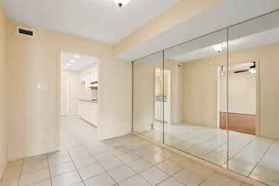 14215 Lost Meadow Lane, Houston, TX 77079 - Photo 9