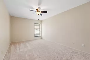 14215 Lost Meadow Ln, Houston, TX 77079 - Photo 15