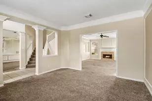 4251 Meadowchase Ln, Houston, TX 77014 - Photo 5