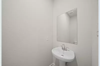 10706 Blocker Court, Bryan, TX 77801 - Photo 9