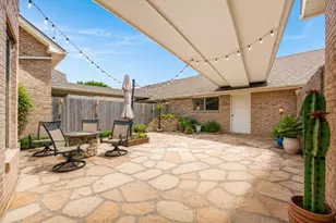 2411 Clippers Square, Houston, TX 77058 - Photo 17