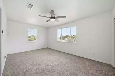 7803 Grove Ridge Drive, Houston, TX 77061 - Photo 11
