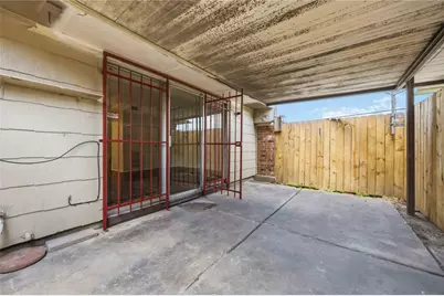 7803 Grove Ridge Drive, Houston, TX 77061 - Photo 21