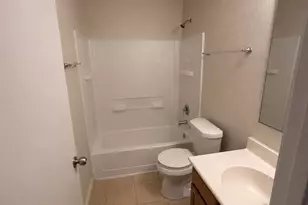 1518 Perennial Ln, Rosenberg, TX 77471 - Photo 11