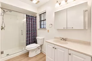 2402 Sycamore Ave, Huntsville, TX 77340 - Photo 19