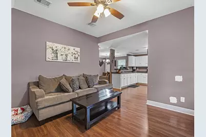 311 S 3rd Street, Highlands, TX 77562 - Photo 11