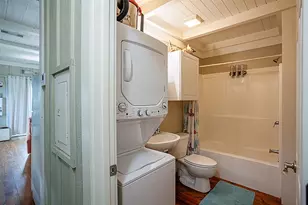 2433 Audubon Ave, Gilchrist, TX 77617 - Photo 7