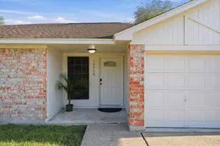 10010 Winding Trail Rd, La Porte, TX 77571 - Photo 3