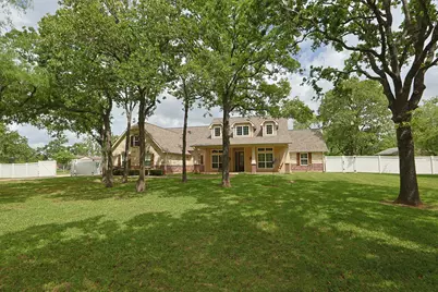 101 Pin Oak Lane, Hempstead, TX 77445 - Photo 1