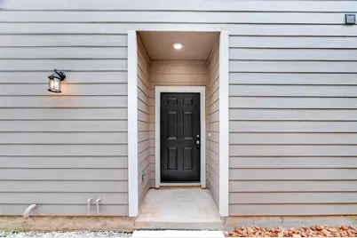 9022 Madera Road #B, Houston, TX 77078 - Photo 5
