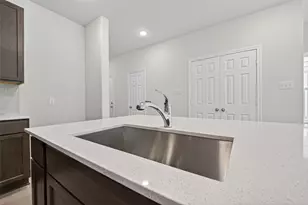 9022 Madera Rd, Houston, TX 77078 - Photo 9