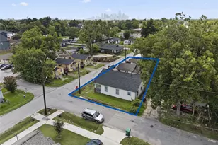 5611 Nichols St, Houston, TX 77020 - Photo 1