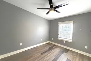 410 N Elm St, Trinity, TX 75862 - Photo 17