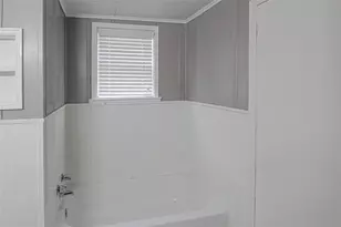 104 S Beatty Ave, Livingston, TX 77351 - Photo 21