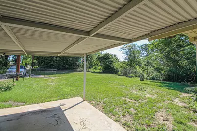 104 S Beatty Avenue, Livingston, TX 77351 - Photo 5