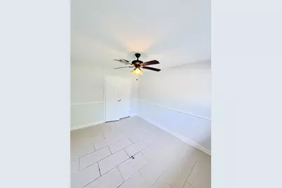 11106 Sageriver Drive, Houston, TX 77089 - Photo 29