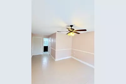 11106 Sageriver Drive, Houston, TX 77089 - Photo 23