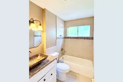 11106 Sageriver Drive, Houston, TX 77089 - Photo 33