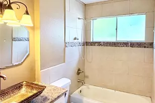 11106 Sageriver Dr, Houston, TX 77089 - Photo 33