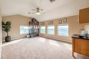 1303 Tiki Dr, Tiki Island, TX 77554 - Photo 37